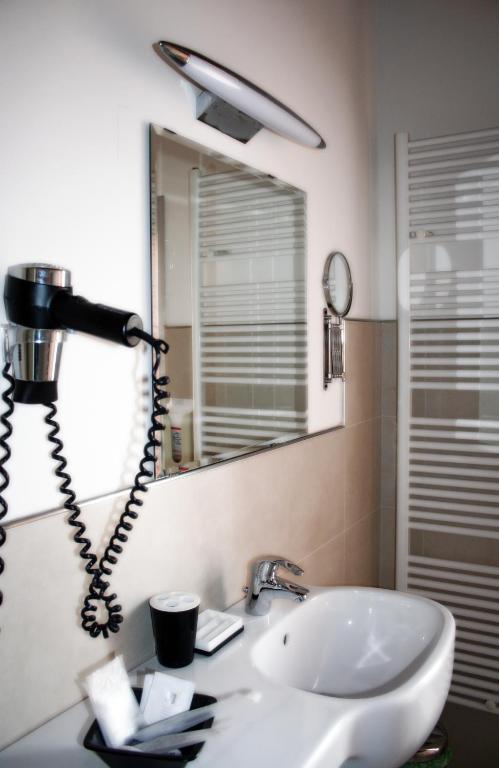 Hotel La Rosta Reggio Emilia Rum bild